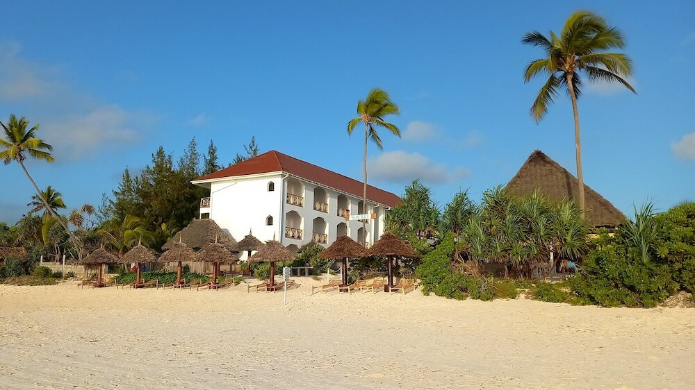 Фото Отель Ahg Sun Bay Mlilile Beach