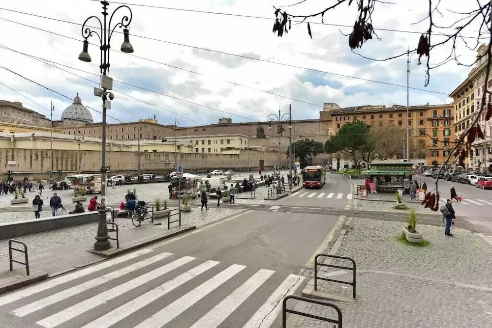 Фото White Candia Guesthouse