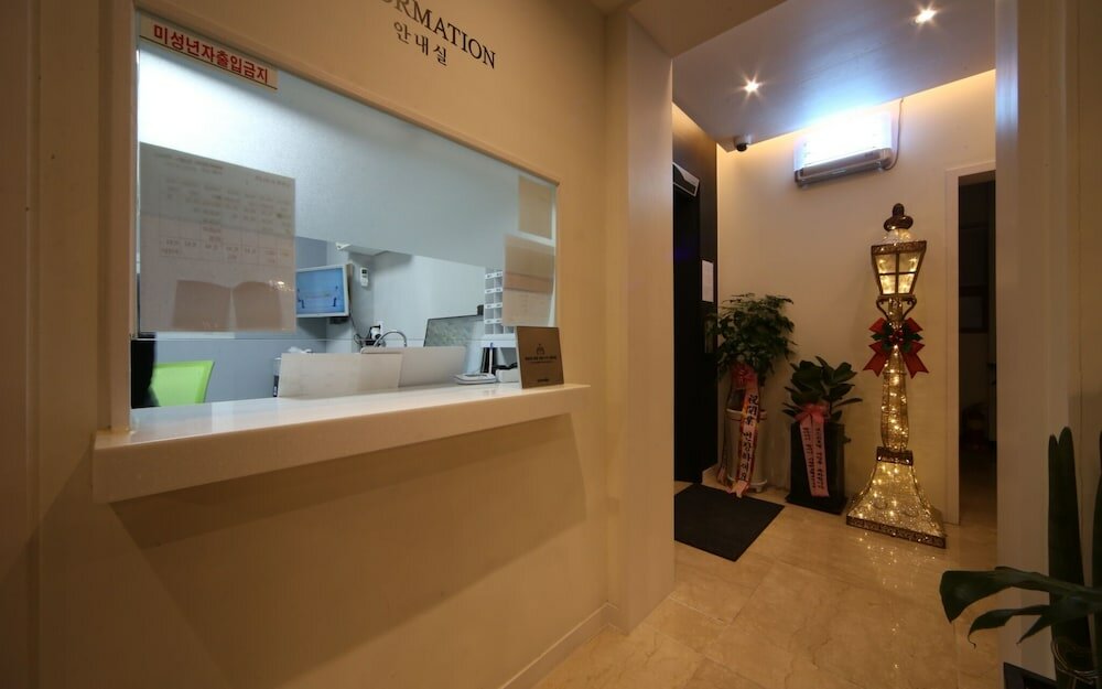 Фото Busan Daeyeondong Z