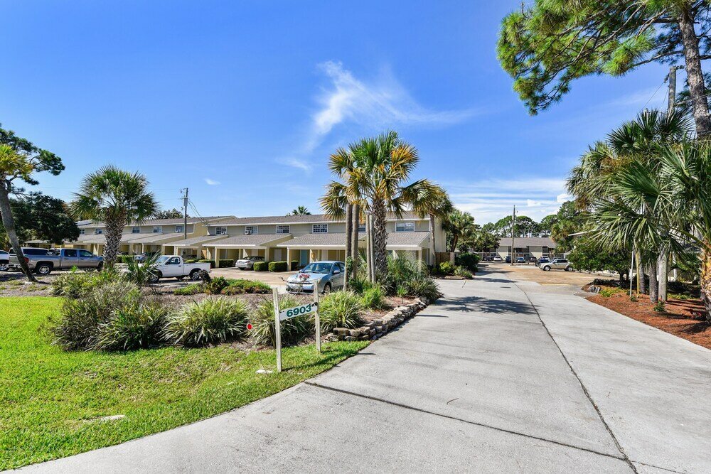 Фото Grand Lagoon Cove by Book That Condo