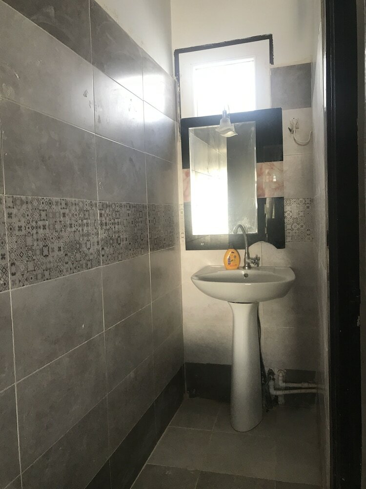 Фото Too Many Suites