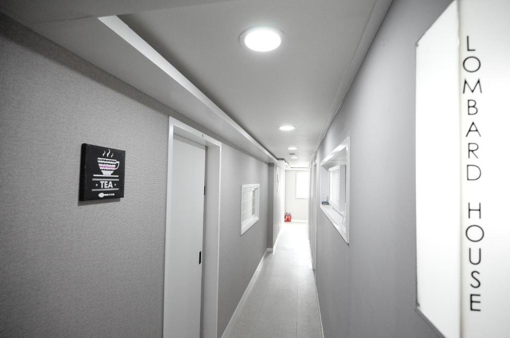 Фото Lombard House - Hostel