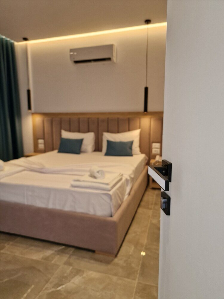 Фото Monel Hotel