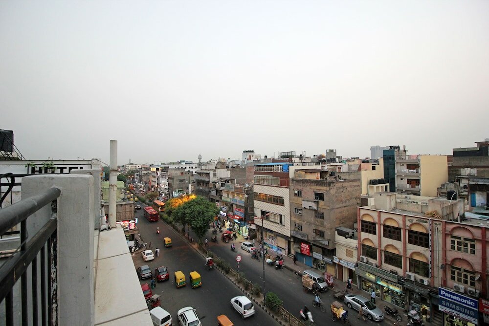 Фото Oyo 4883 Duke Hotel