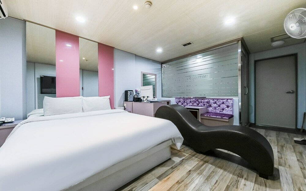 Фото Daejeon Seonhwa Coffee and Good Time