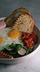Tsentralnaya kofeynya (Marksa Avenue, 45) ، مقهى