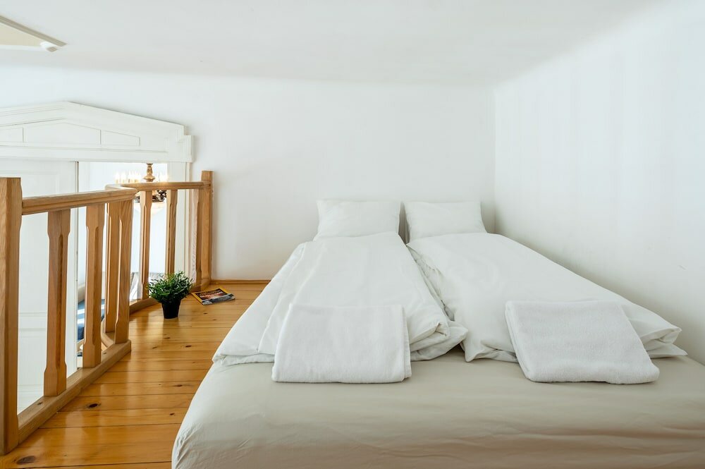 Фото Huge Apartment in the city center