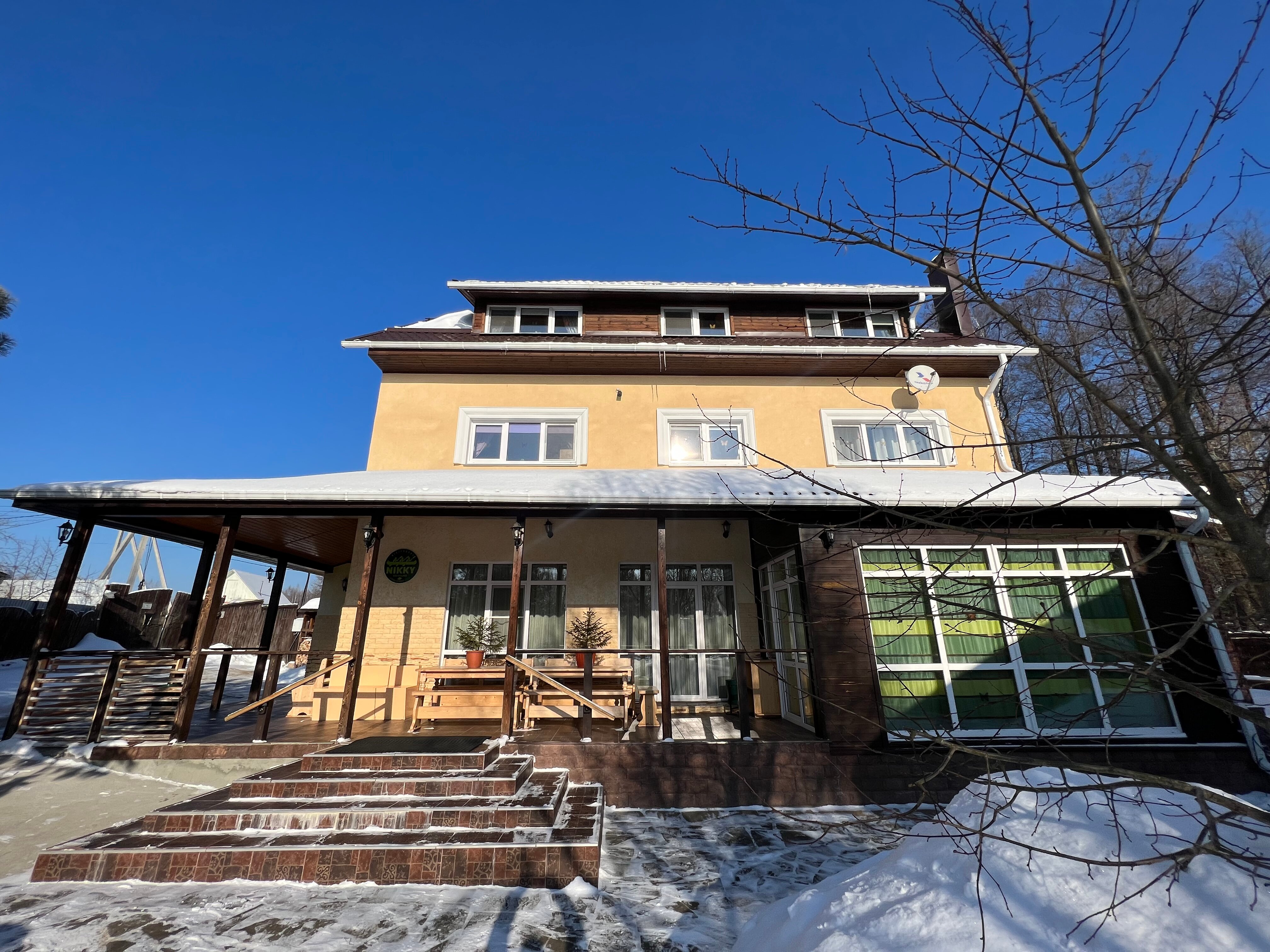 Фото отеля 2