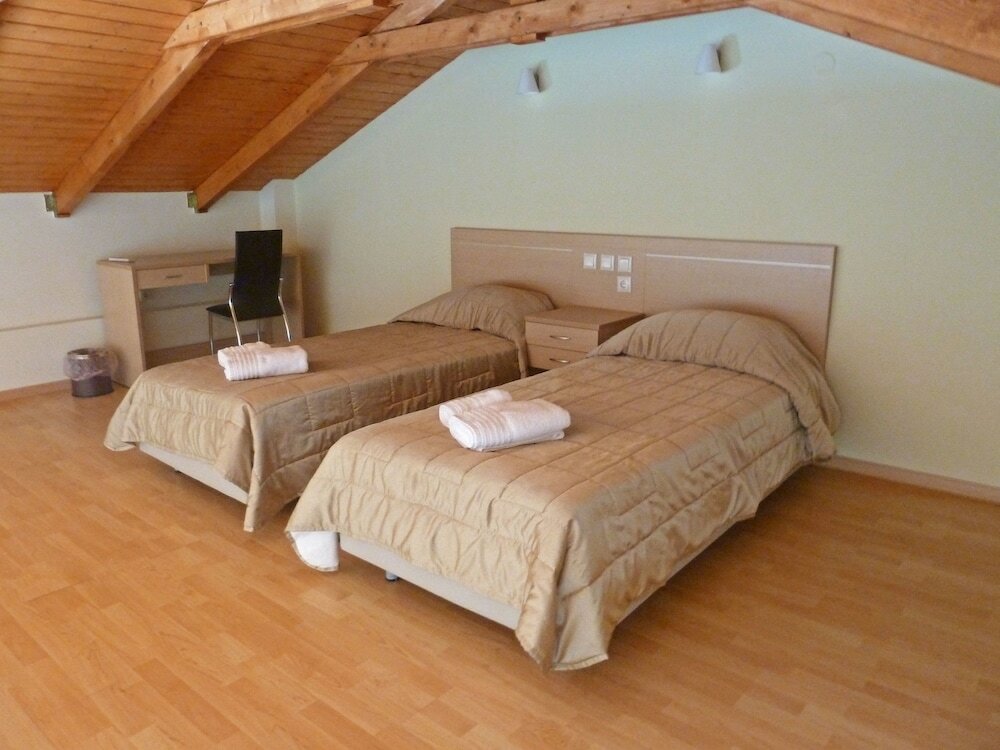 Фото Hotel Eleana