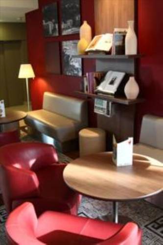 Фото Campanile Nice Airport