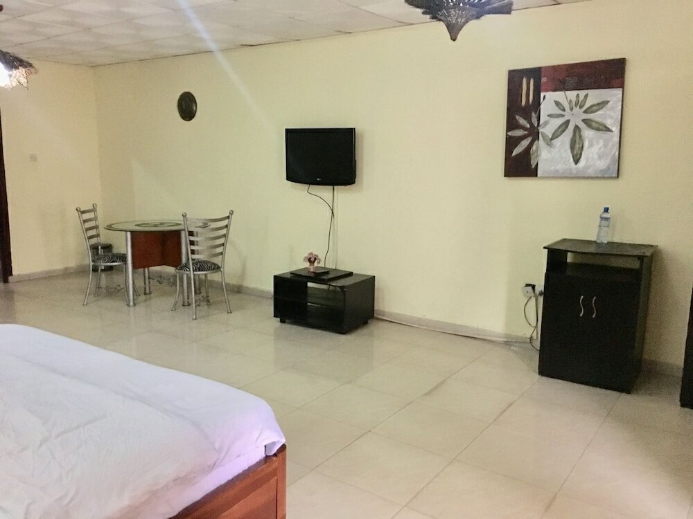 Фото Etal Hotels and Halls Lkeja