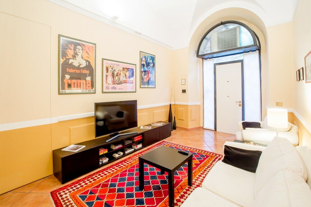 Фото Quiet and Cozy Trastevere Hideaway