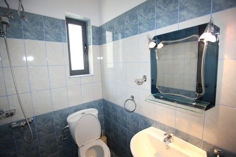 Фото Hotel Gryka e Kelcyres