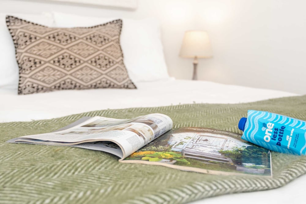 Фото Bright Bayswater Apartment