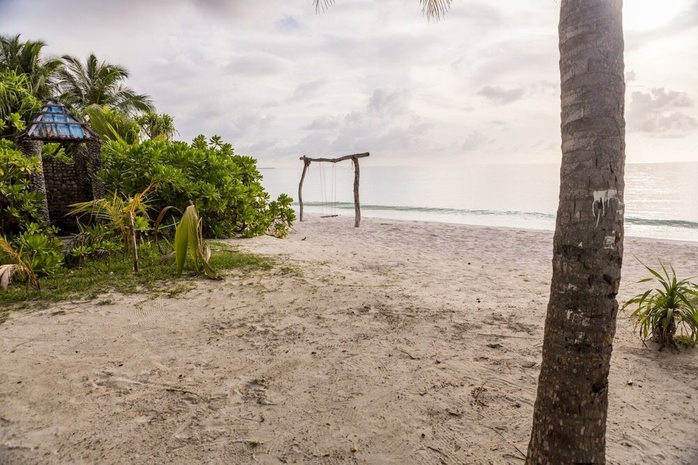 Фото Nazaki Beach Hotel