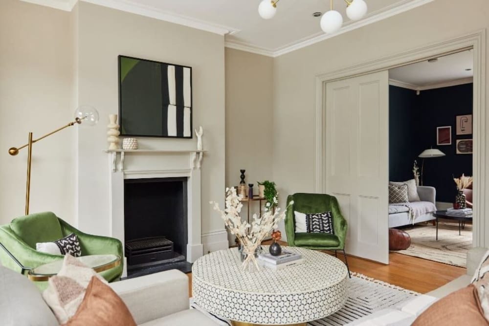 Фото The Brimmington Park Escape - Lovely 3bdr House With Study Room + Garden