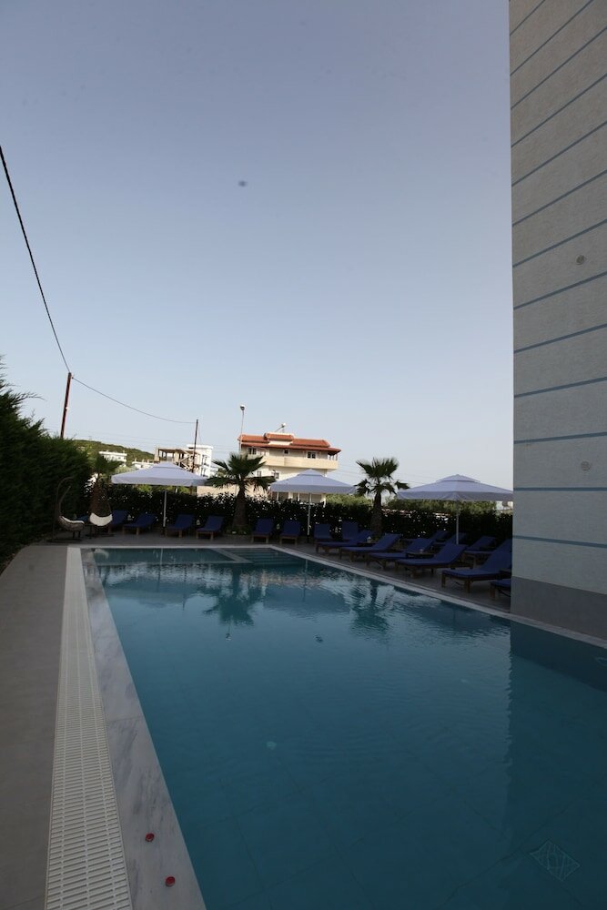 Фото Hotel Heksamil