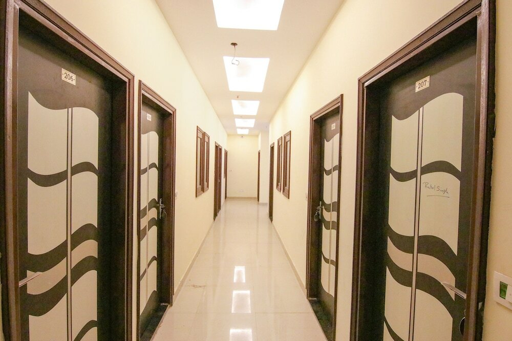 Фото Fabhotel Moon Trip