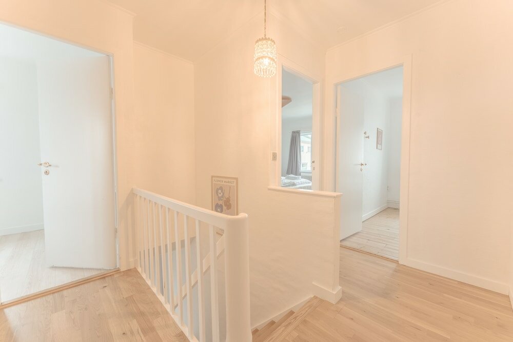 Фото Spacious 6 Bedroom Home In The Heart Of Tórshavn