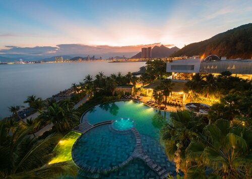 Внешний вид отеля Alibu Resort Nha Trang в Вини Лuong, фото 1