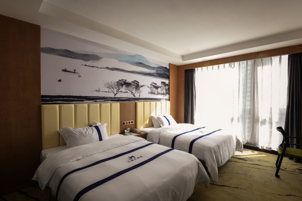 Фото Guiyang Jianghao Grand Hotel