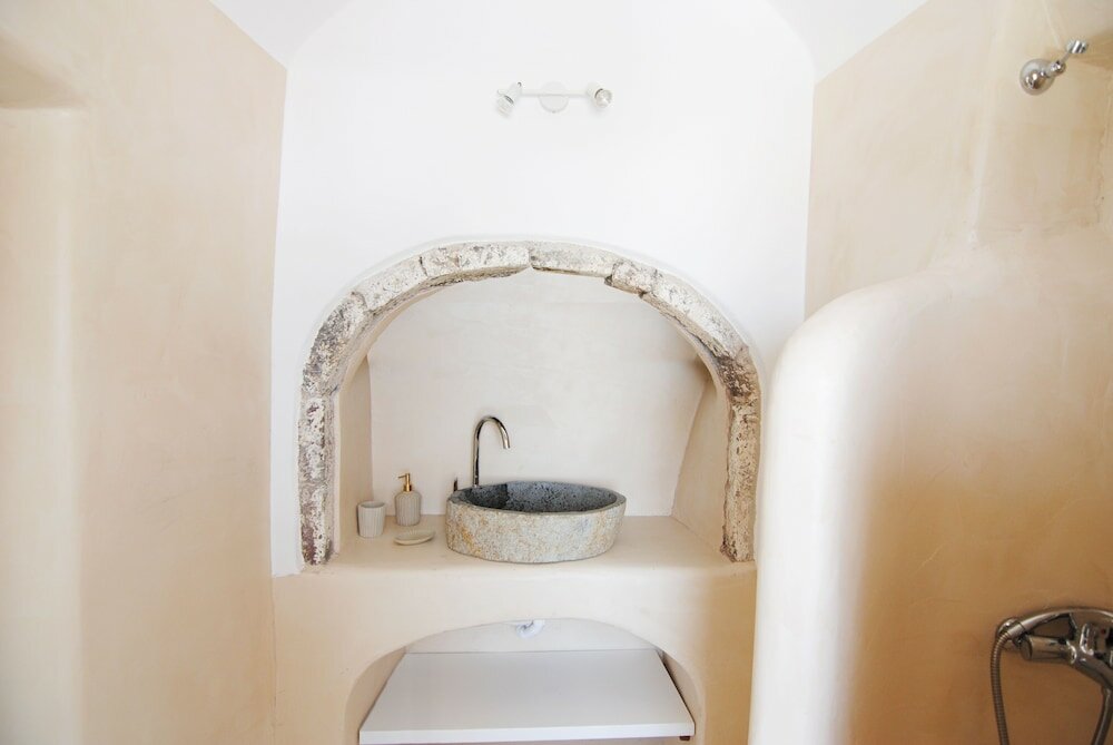 Фото White Grape Suites