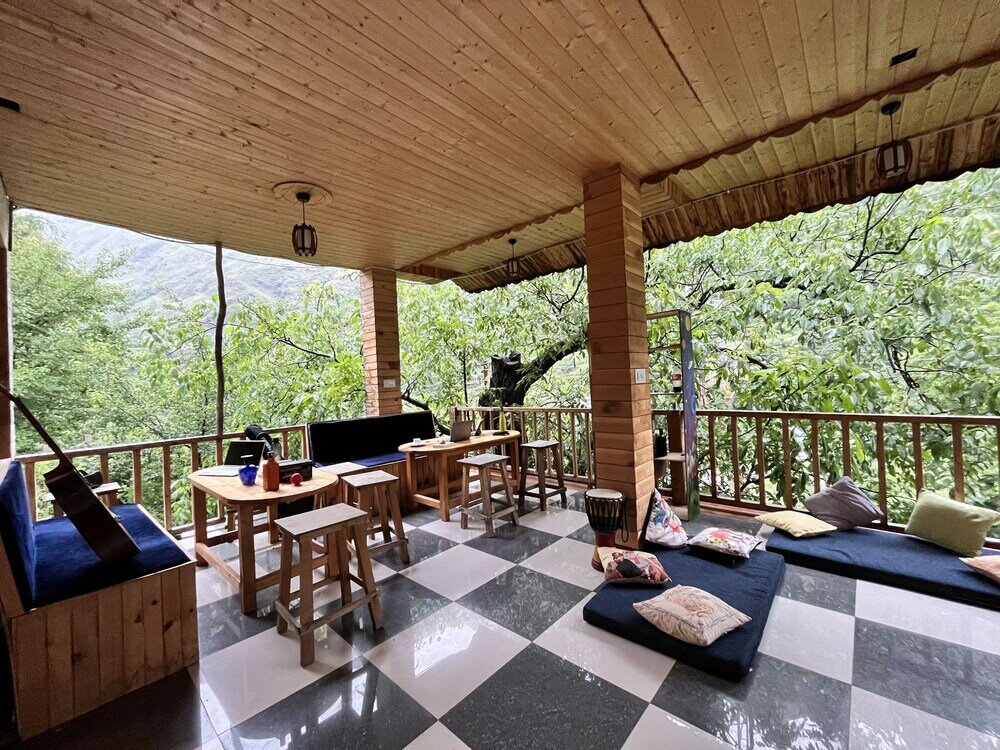 Фото Hipostel Tirthan