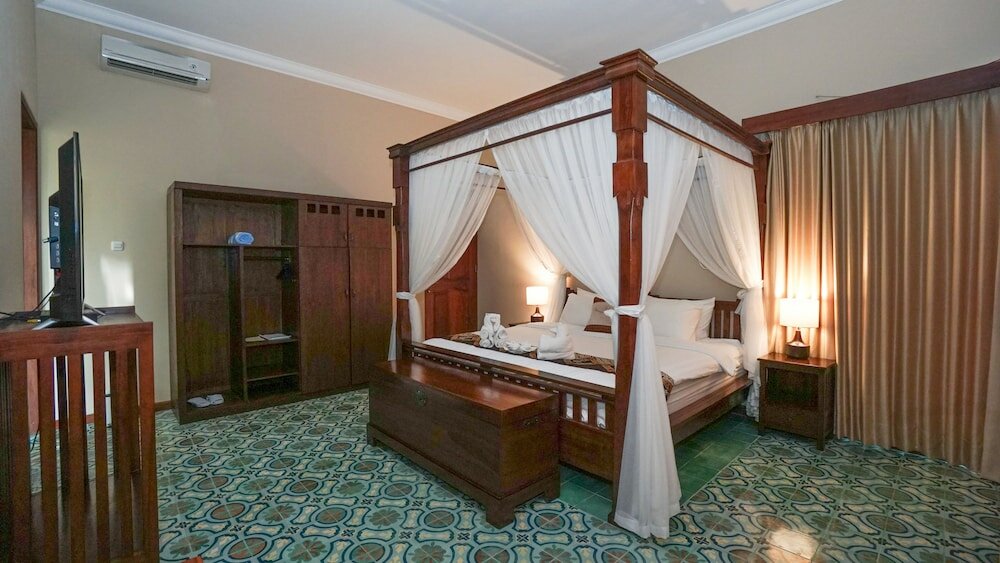 Фото Shanaya Resort Malang