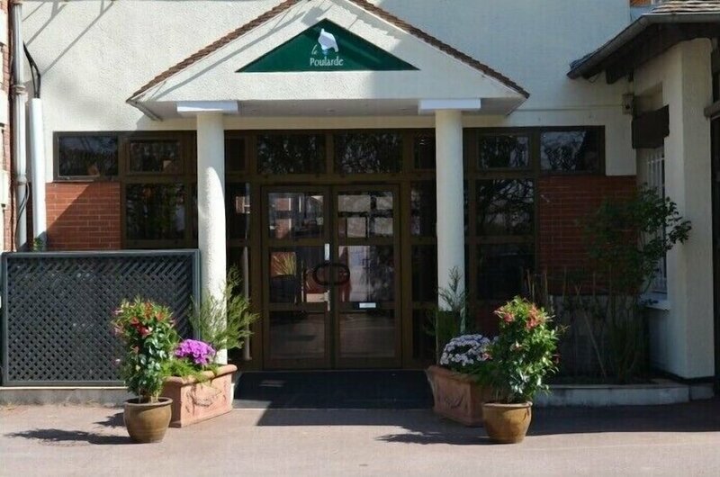 Гостиница Hotel La Poularde