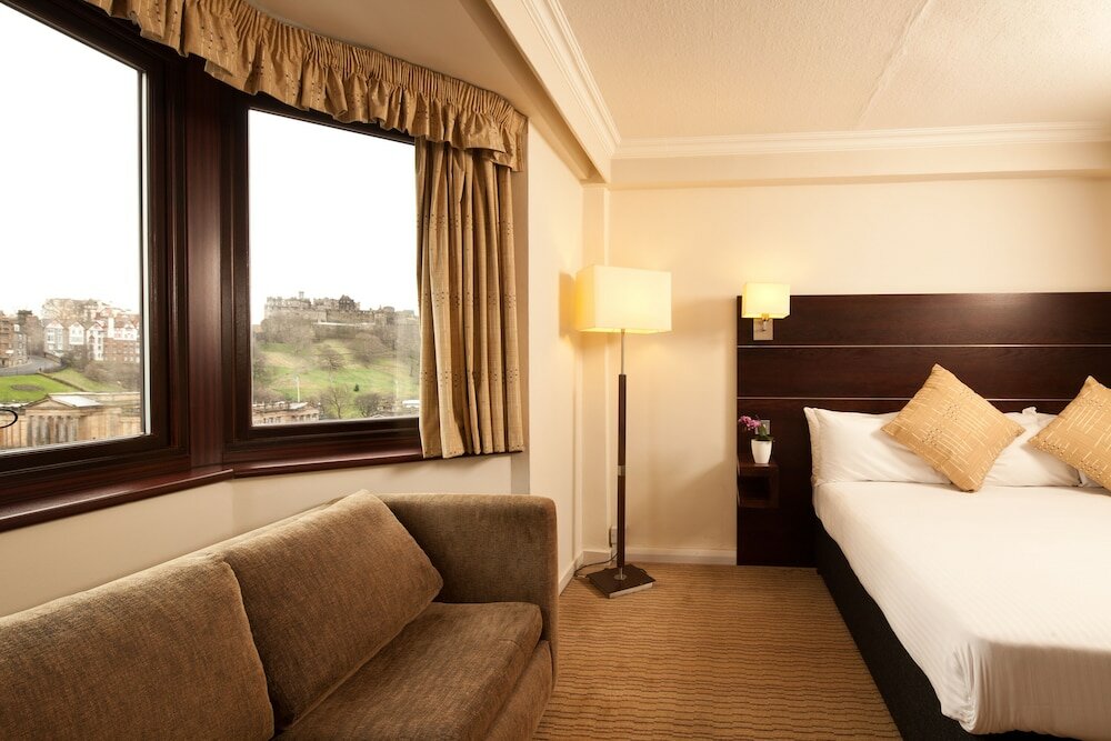 Фото 16201757392