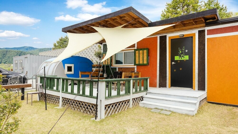 Фото Ganghwado Labyrinthos Companimal Pension