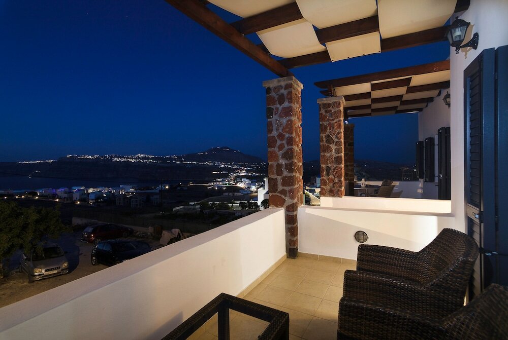 Фото Aelia Suites