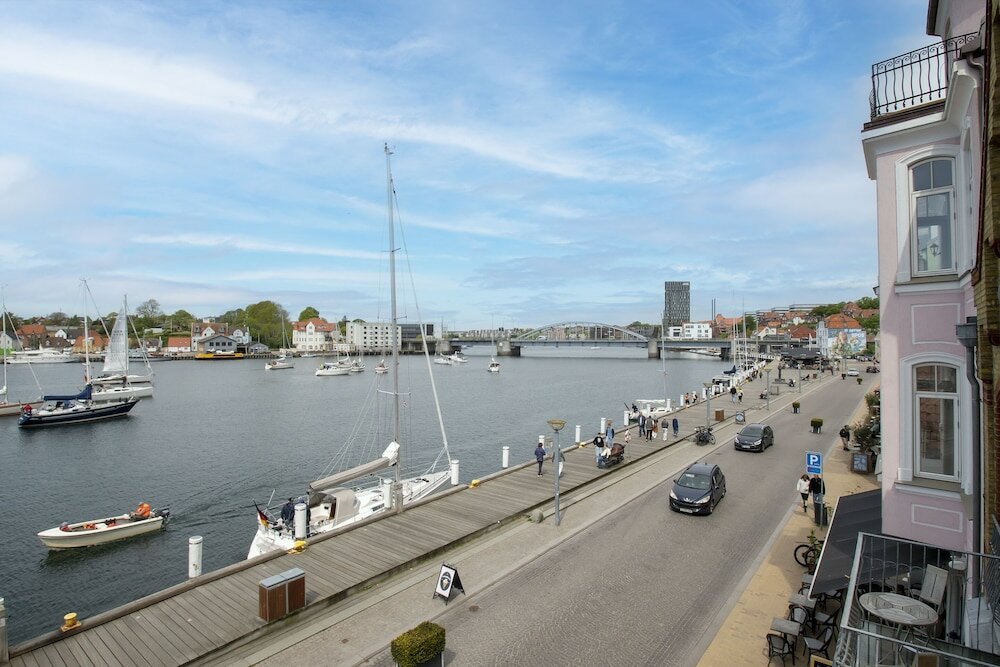 Фото Sunset Penthouse