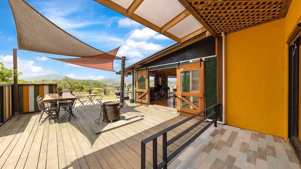 Фото Ganghwado Labyrinthos Companimal Pension