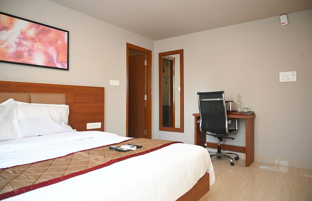 Фото Bohaus by Hyphen