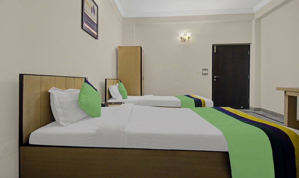 Фото Treebo Trend Maharaja Residency