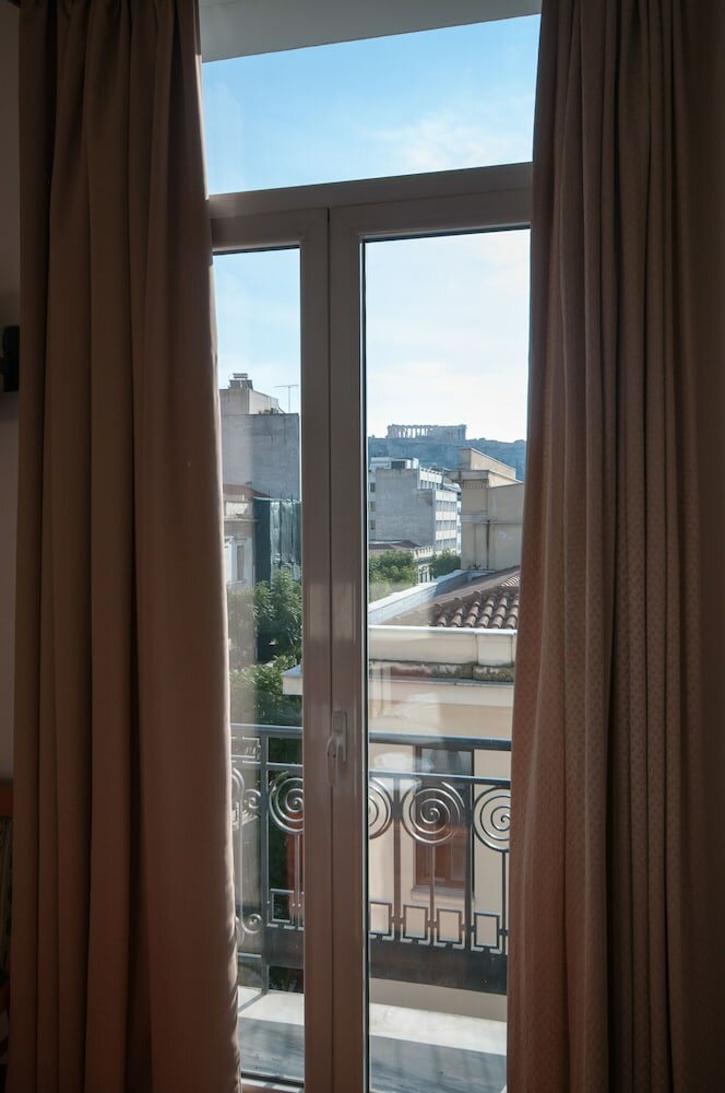 Фото Cecil Hotel