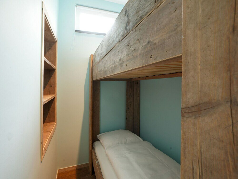 Фото Modern Holiday Home in Grubbenvorst near River Maas