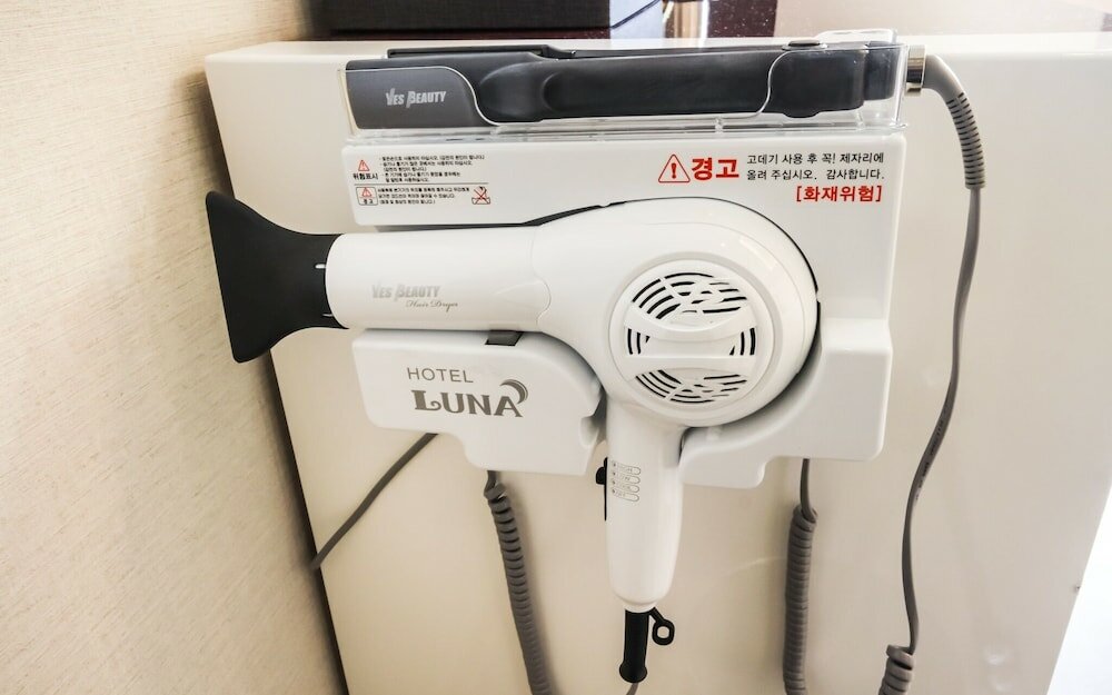 Фото Yeosu Luna Hotel