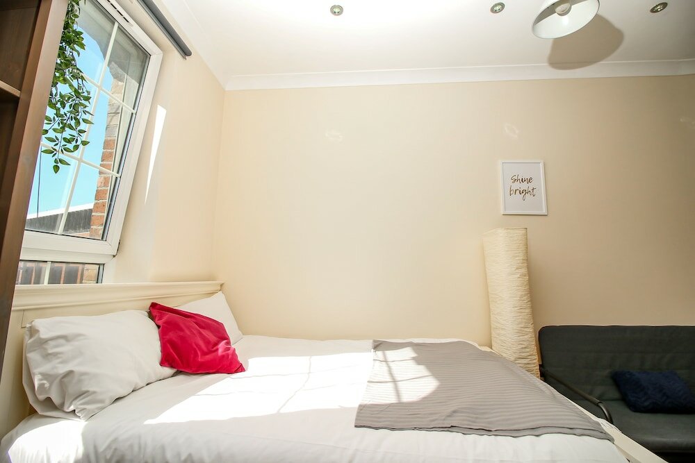 Фото Private Ensuite Room Liverpool Street