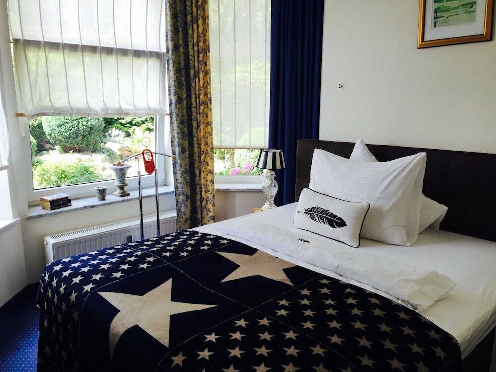 Фото Hotel Landhaus Ambiente