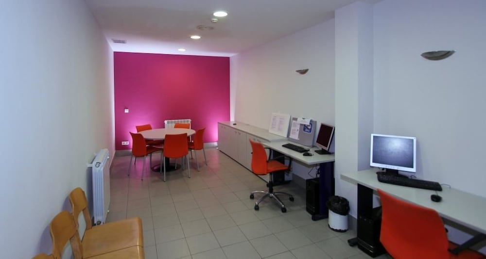 Фото Albergue Trinkete Etxea - Hostel