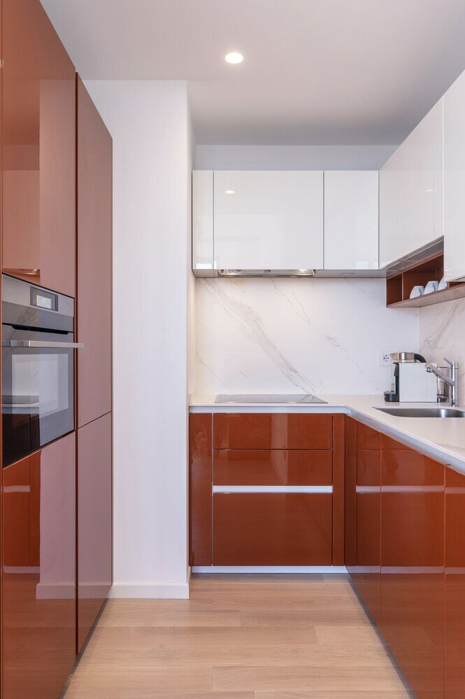 Фото Easyhomes - Central Tower