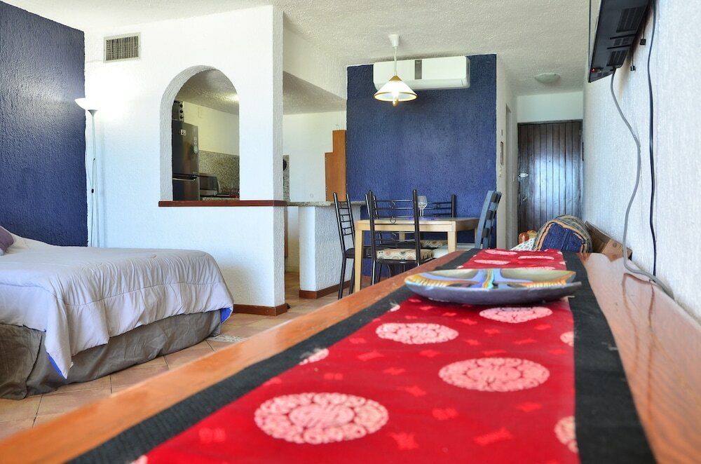 Фото Solymar Cancun Condos