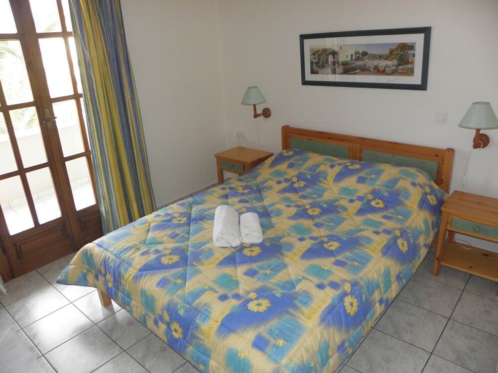 Фото Lakonia Bay - Apartments