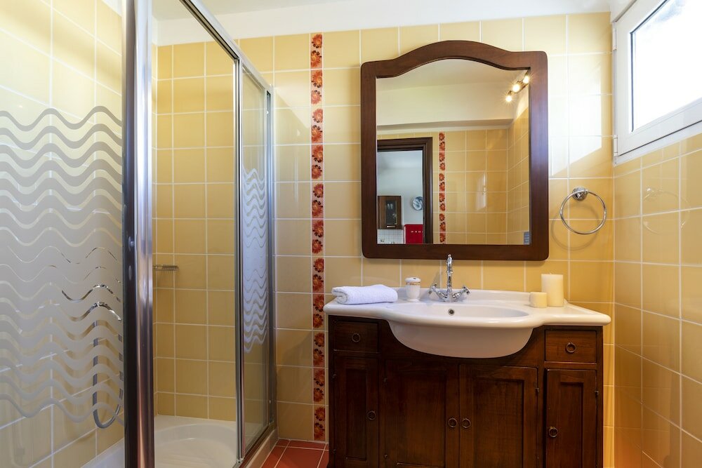 Фото Elena House