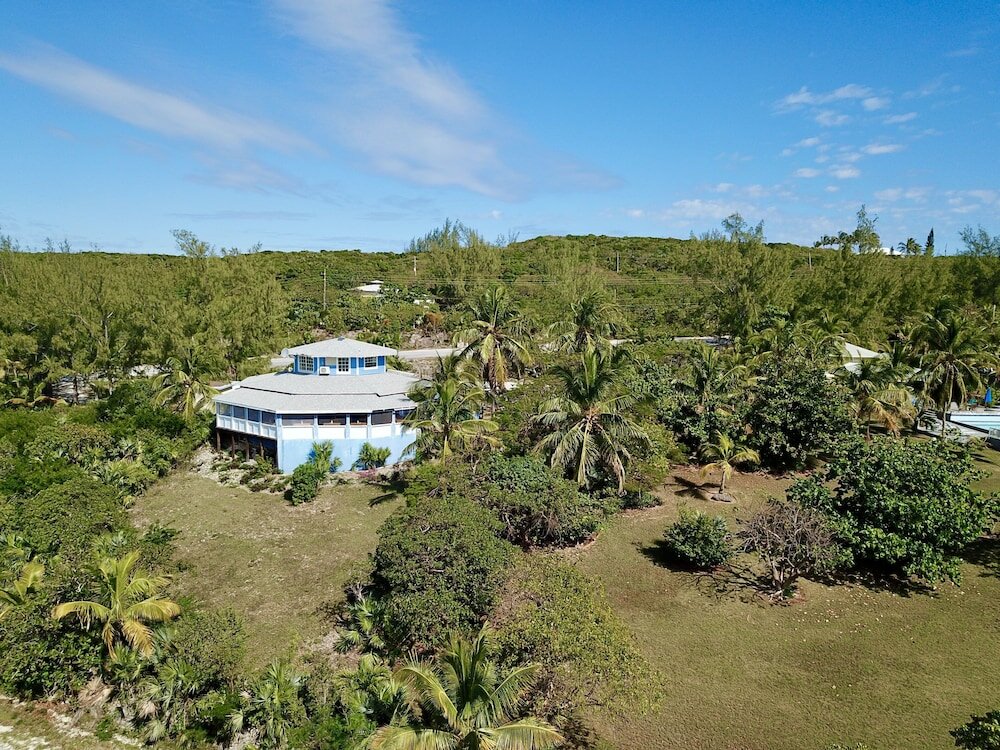 Фото Отель The Sunset Cove And Rainbow Room