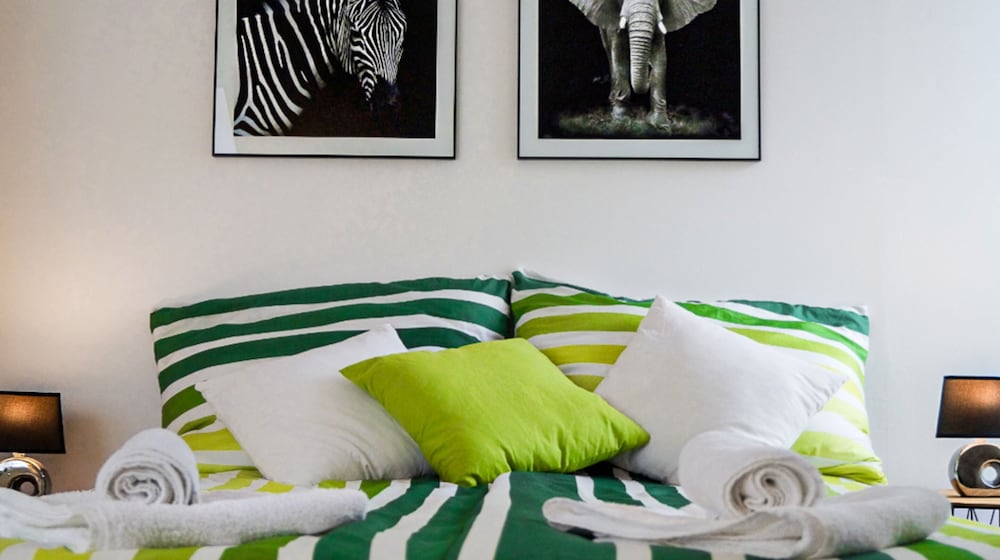 Фото Modern Apartment in The Heart of Vienna 3