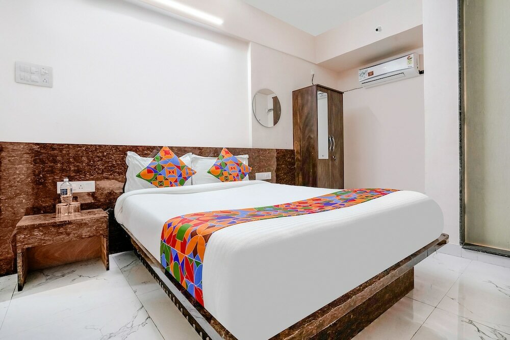 Фото Fabhotel Wakad Villa