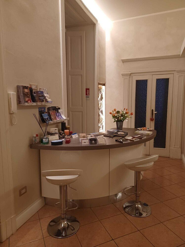 Фото Domus Duomo Bb Napoli